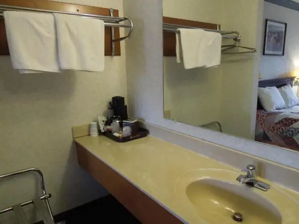 Americas Inn Bardstown 5